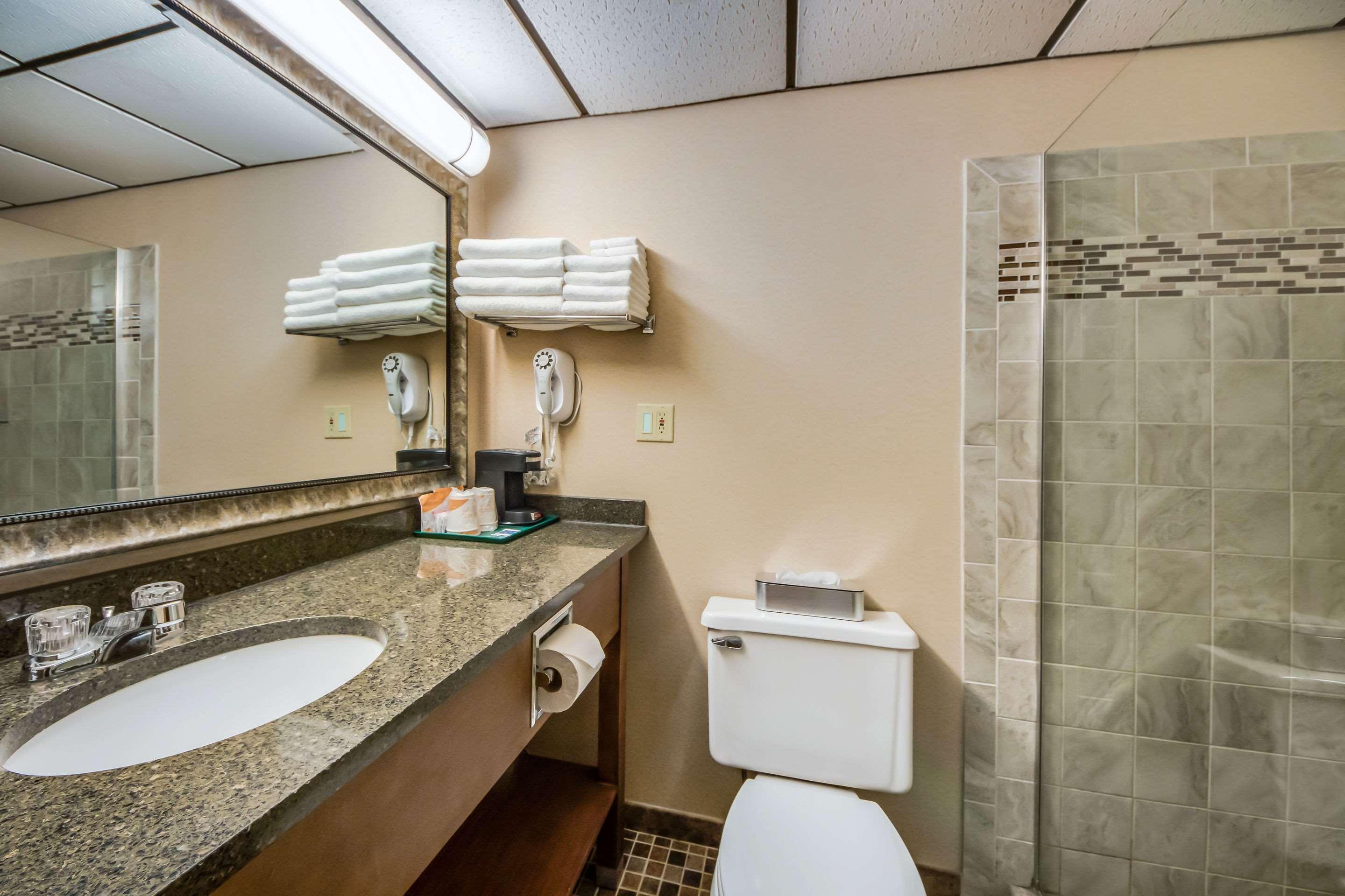Quality Inn & Suites Newberry Buitenkant foto