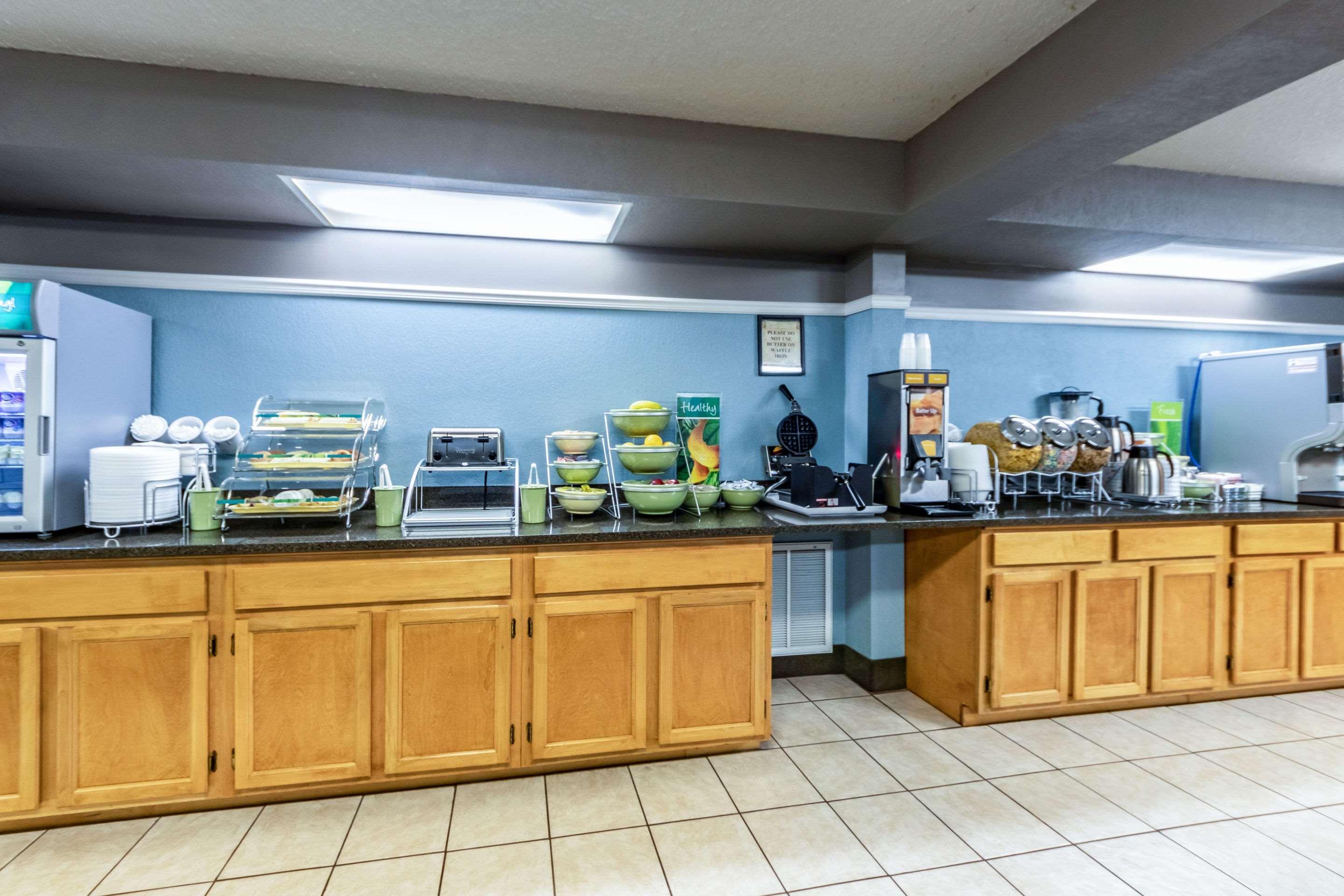 Quality Inn & Suites Newberry Buitenkant foto