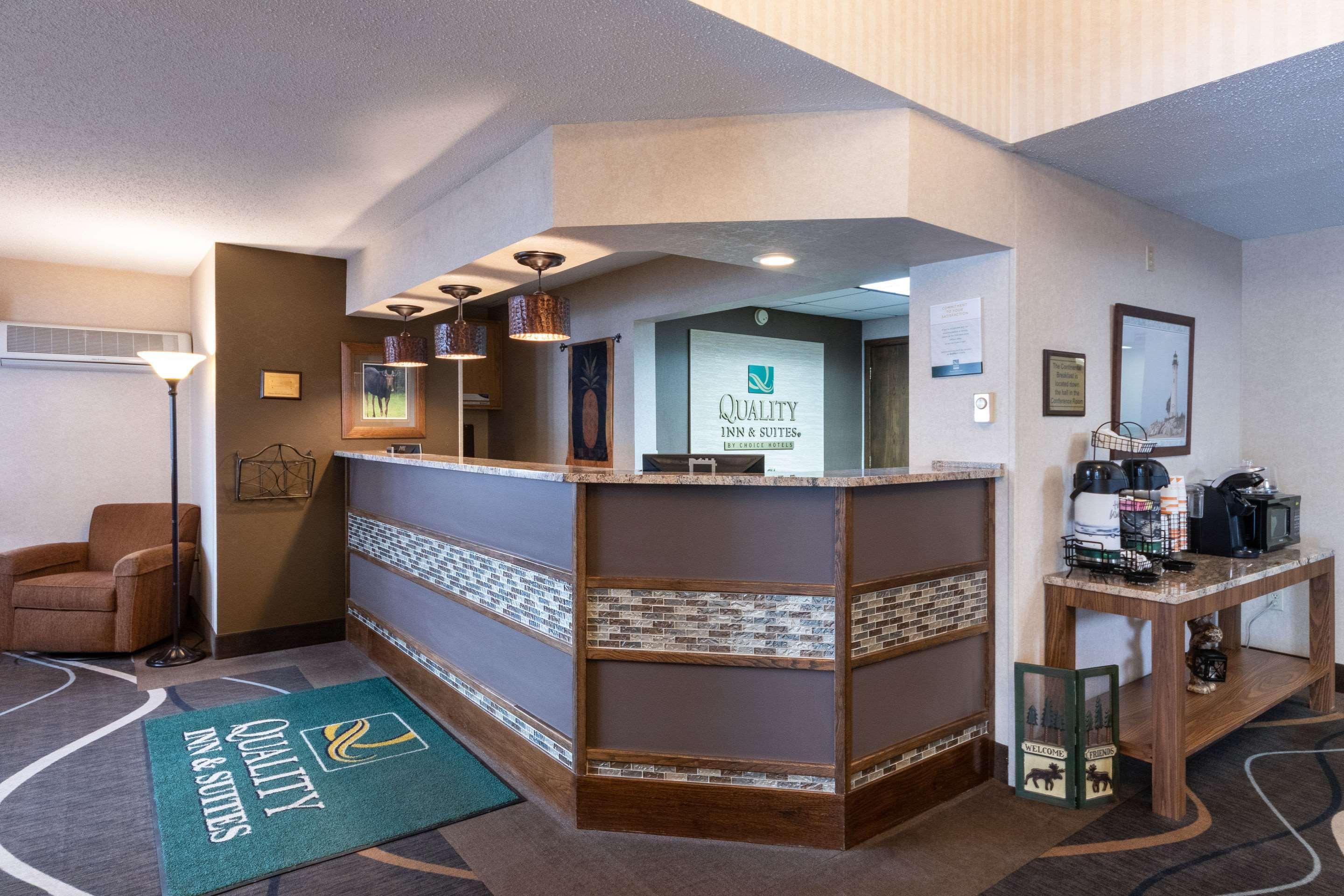 Quality Inn & Suites Newberry Buitenkant foto
